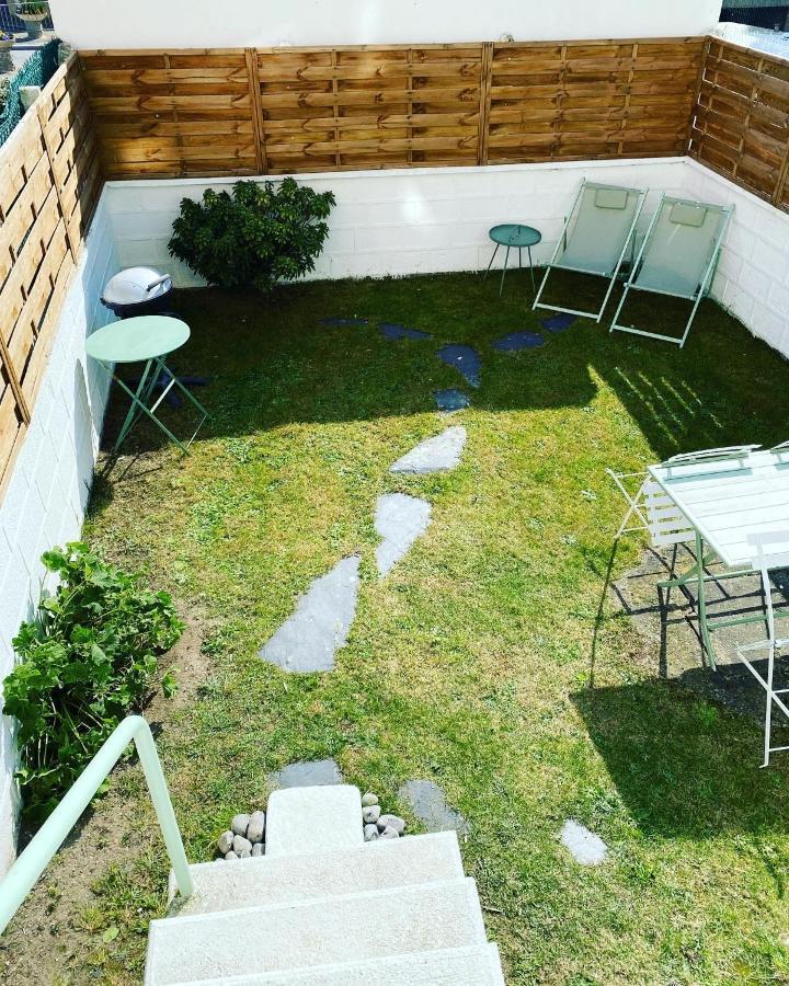מרס-לה-באן Villa Les Fleurs Appartement En Front De Mer מראה חיצוני תמונה