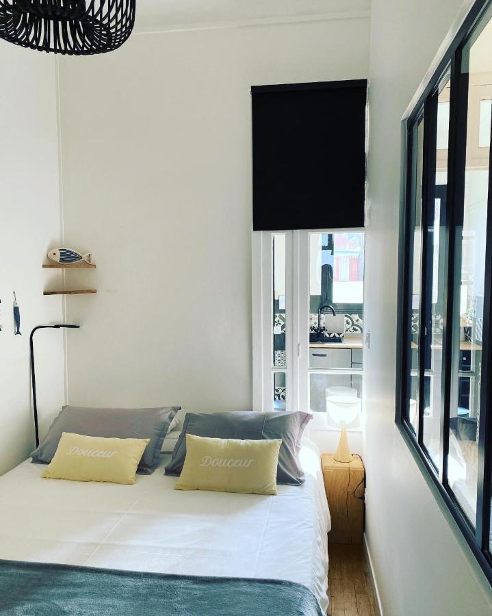 מרס-לה-באן Villa Les Fleurs Appartement En Front De Mer מראה חיצוני תמונה